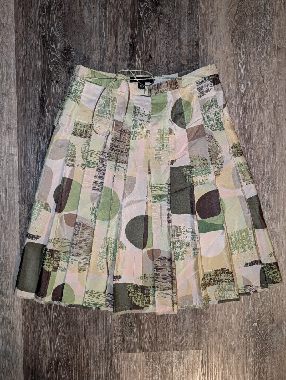 Vintage Banana Republic Green Pleated Skirt